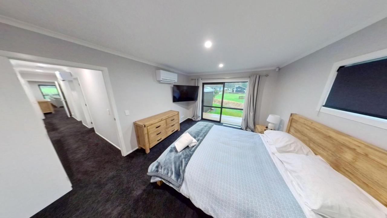 5 Bedroom, Solar On Snowmass Ohakune, Yellow Door Exterior foto